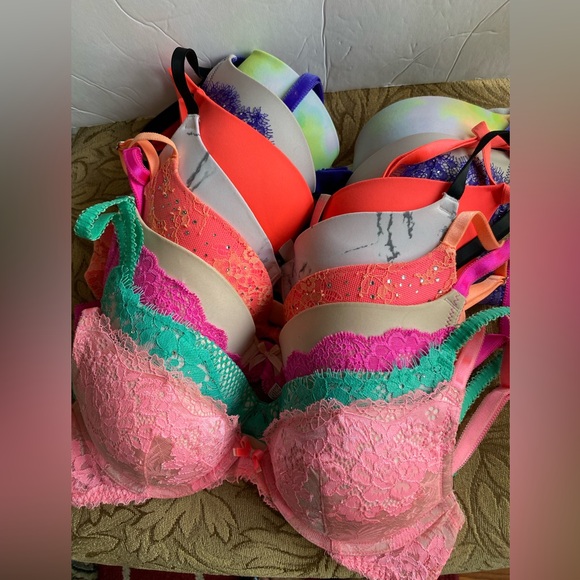 Pink Wear everywhere push up pigeonnant multi color - paint ๐จ bra size 34B - Picture 14 of 14